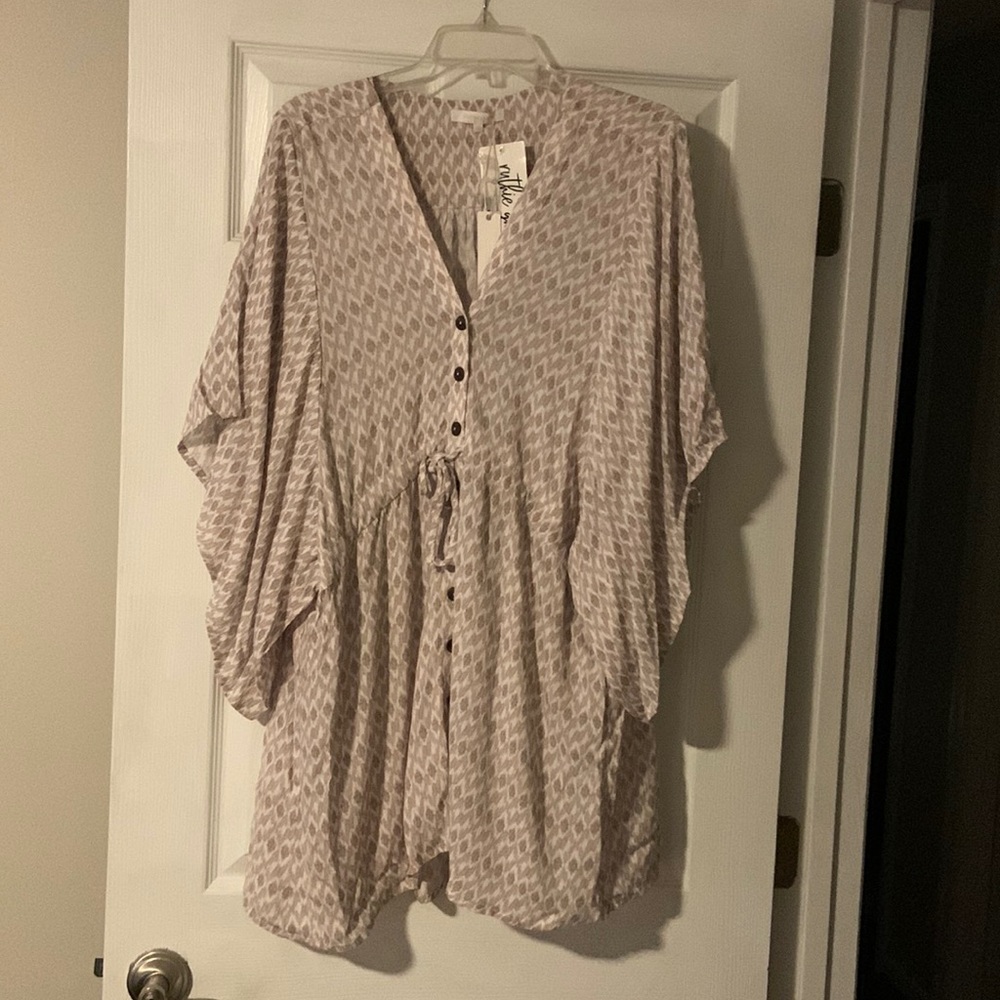 Flowy top